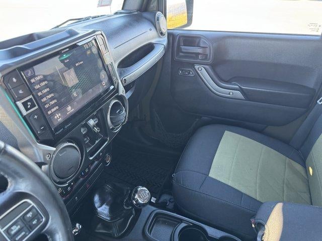 2015 Jeep Wrangler Unlimited 4WD 4dr Willys Wheeler