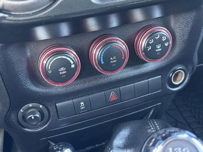 2015 Jeep Wrangler Unlimited 4WD 4dr Willys Wheeler