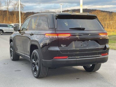 2022 Jeep Grand Cherokee Altitude 4x4