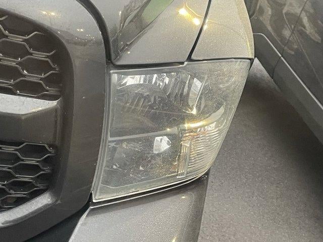 2016 RAM 1500 4WD Quad Cab 6.4 Ft Box Express