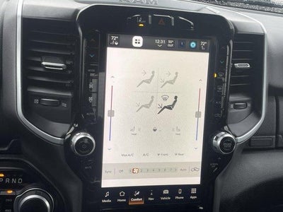 2022 RAM 1500 Big Horn 4x4 Crew Cab 5'7" Box