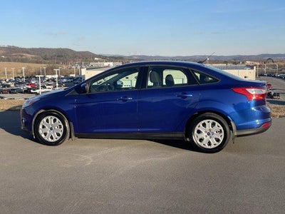 2012 Ford Focus 4dr Sdn SE