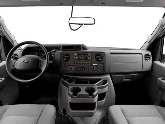2011 Ford Econoline Wagon E-350 Super Duty XLT