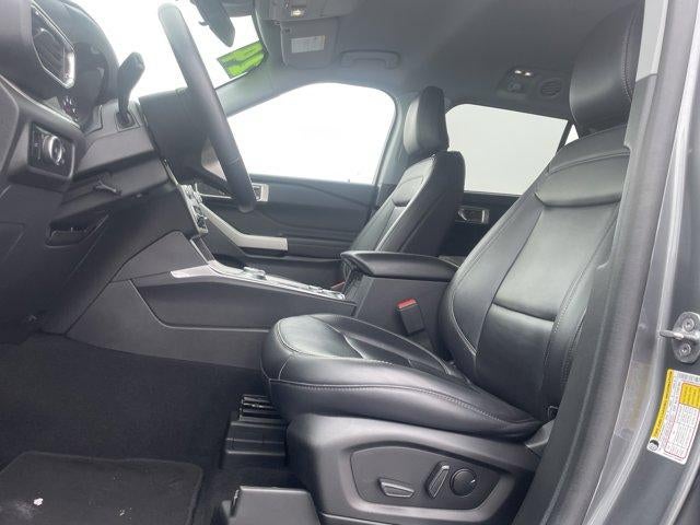 2024 Ford Explorer XLT 4WD