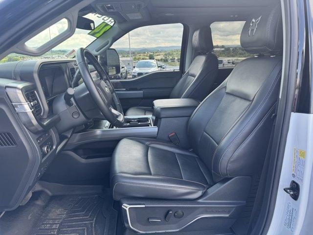 2024 Ford Super Duty F-250 SRW LARIAT 4WD Crew Cab 6.75' Box