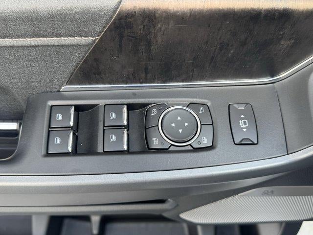 2024 Ford Super Duty F-250 SRW LARIAT 4WD Crew Cab 6.75' Box