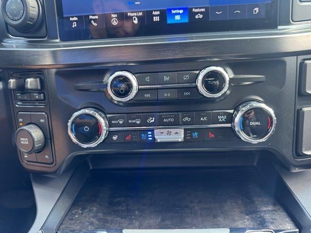 2024 Ford Super Duty F-250 SRW LARIAT 4WD Crew Cab 6.75' Box