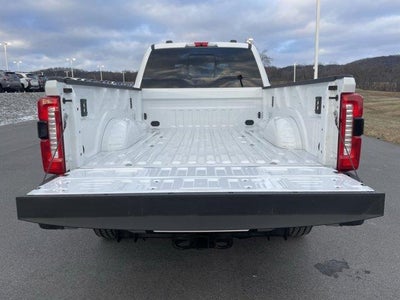 2024 Ford Super Duty F-350 SRW LARIAT 4WD Crew Cab 6.75' Box