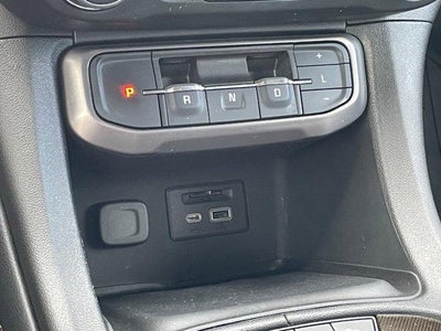 2023 GMC Acadia AWD AT4