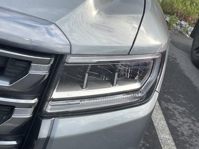 2023 GMC Acadia AWD AT4