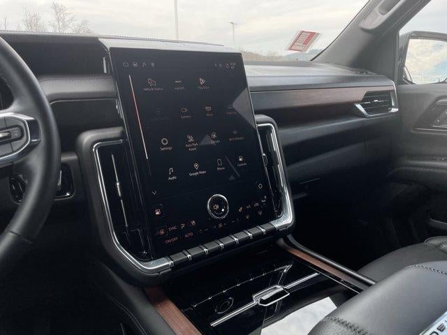 2025 GMC Yukon 4WD 4dr Denali