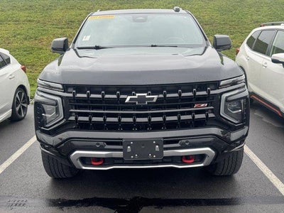 2025 Chevrolet Suburban 4WD Z71