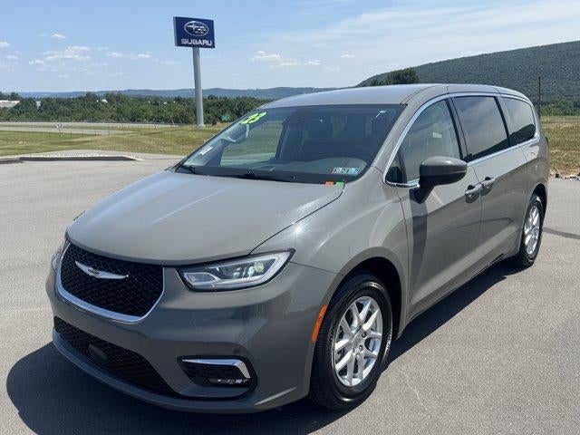 2023 Chrysler Pacifica Touring L FWD