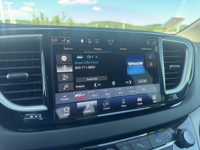 2024 Chrysler Pacifica Touring L FWD