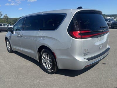 2024 Chrysler Pacifica Touring L FWD