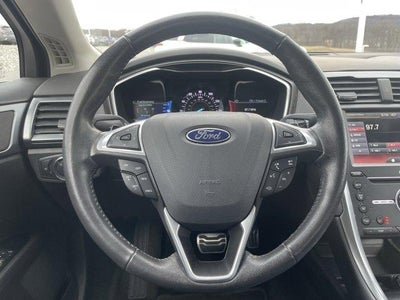2016 Ford Fusion 4dr Sdn Titanium FWD