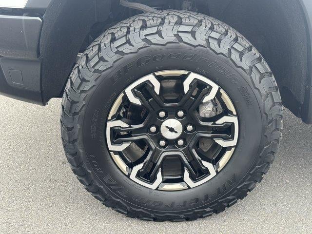 2022 Chevrolet Silverado 1500 Crew Cab Short Box 4-Wheel Drive ZR2