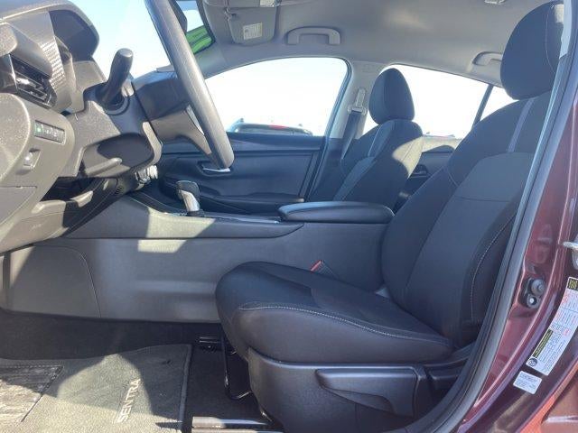 2024 Nissan Sentra SV CVT