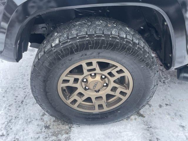 2023 Toyota Tacoma 4WD 4WD TRD Sport Double Cab 5' Bed V6 AT (Natl)