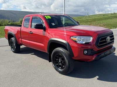 2020 Toyota Tacoma 4WD 4WD SR Access Cab 6' Bed I4 AT (SE)