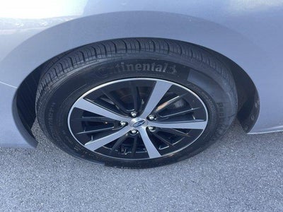 2023 Subaru Impreza Premium 5-door CVT