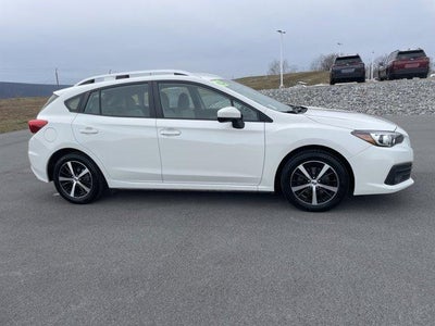 2023 Subaru Impreza Premium 5-door CVT