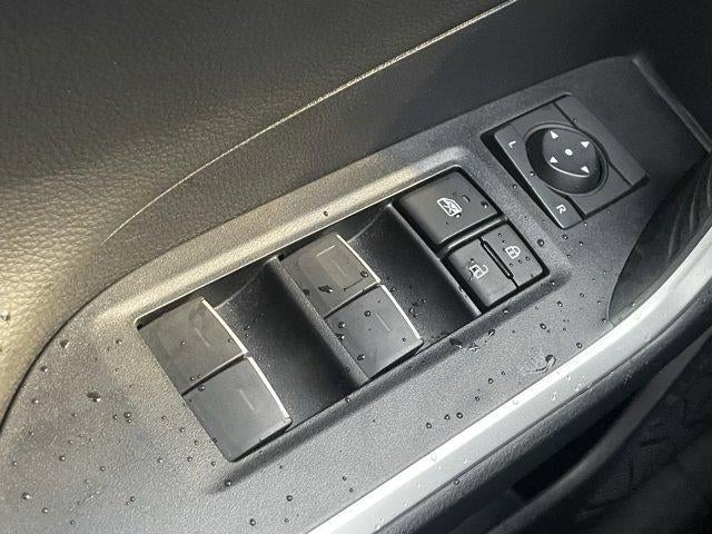 2023 Toyota RAV4 Hybrid XSE AWD (Natl)