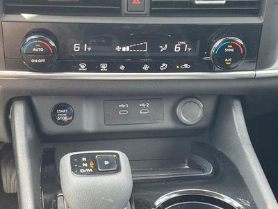 2024 Nissan Rogue AWD SV
