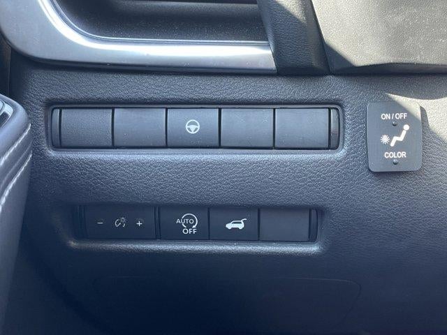 2023 Nissan Rogue AWD SV