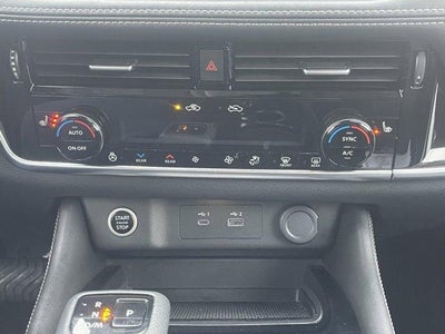 2022 Nissan Rogue AWD SL