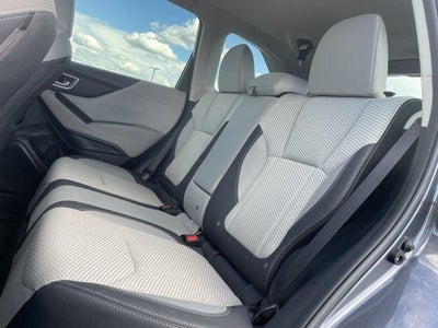 2023 Subaru Forester Premium CVT