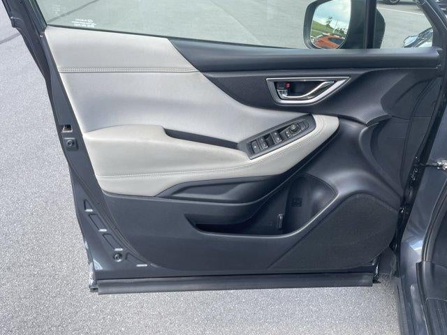 2023 Subaru Forester Premium CVT