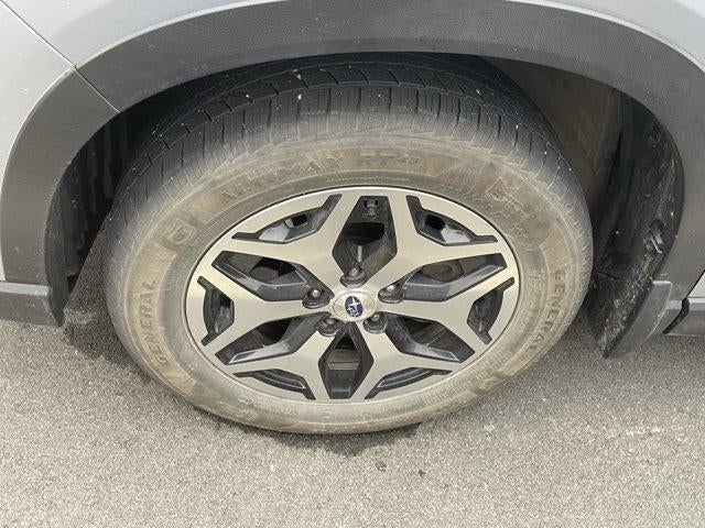 2020 Subaru Forester Premium CVT