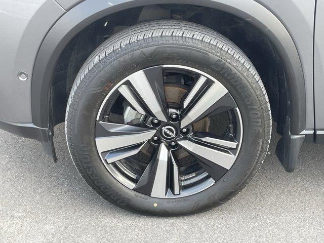 2023 Nissan Rogue AWD Platinum *Ltd Avail*