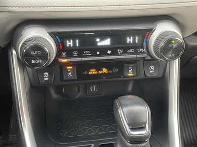 2023 Toyota RAV4 XLE Premium AWD (Natl)