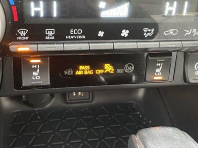 2023 Toyota RAV4 XLE Premium AWD (Natl)