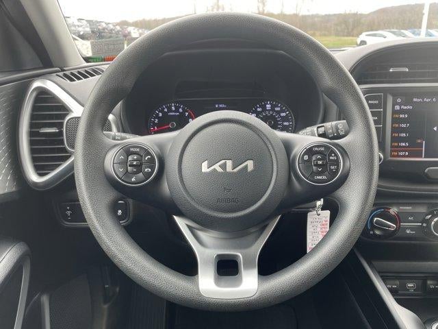 2022 Kia Soul LX IVT