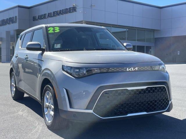 2023 Kia Soul LX IVT