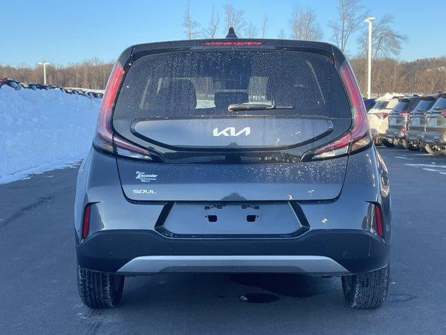 2023 Kia Soul LX IVT