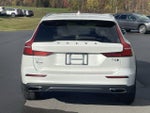 2022 Volvo V60 Cross Country T5 AWD