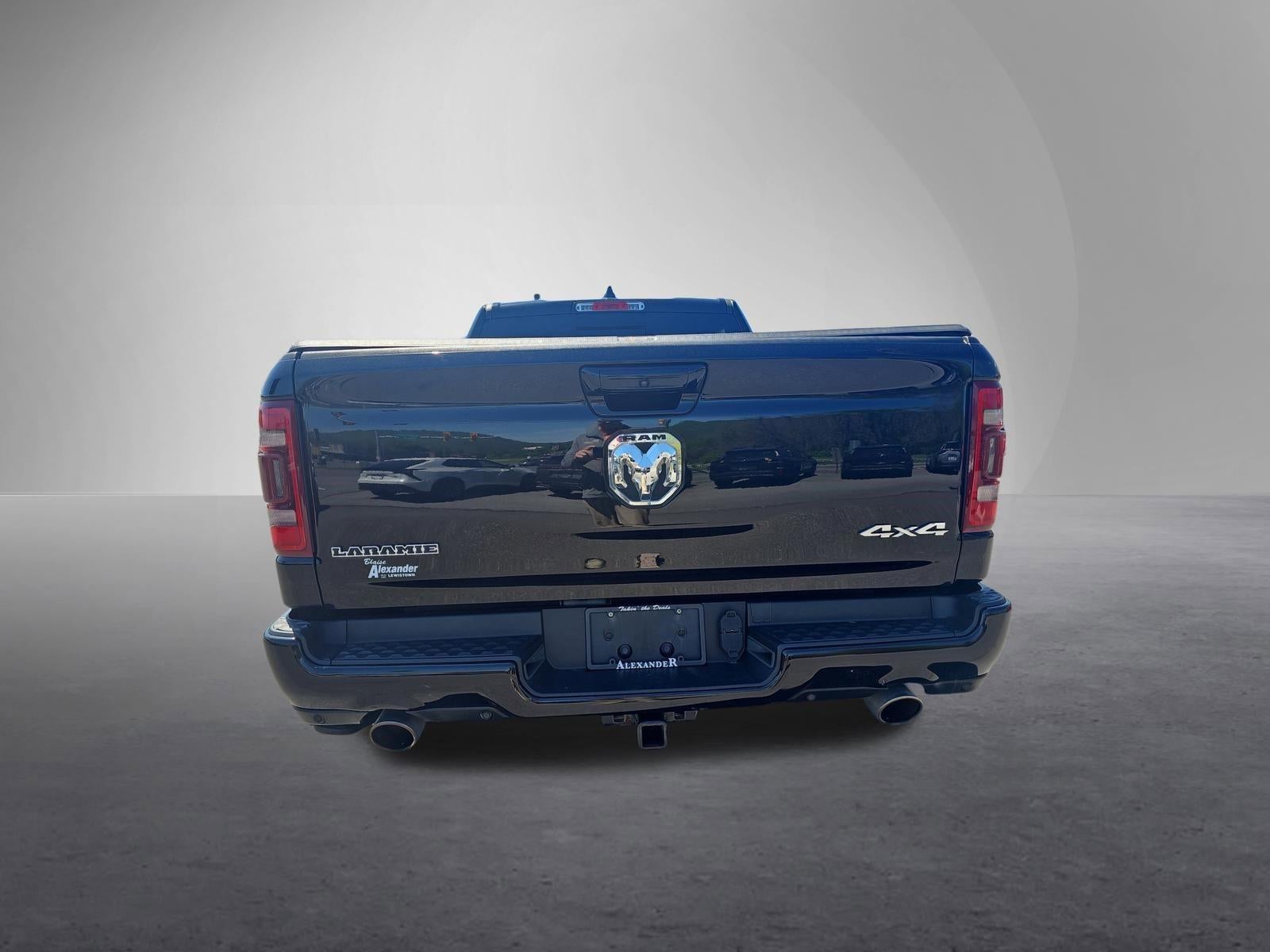 2021 RAM 1500 Laramie 4x4 Crew Cab 5'7" Box