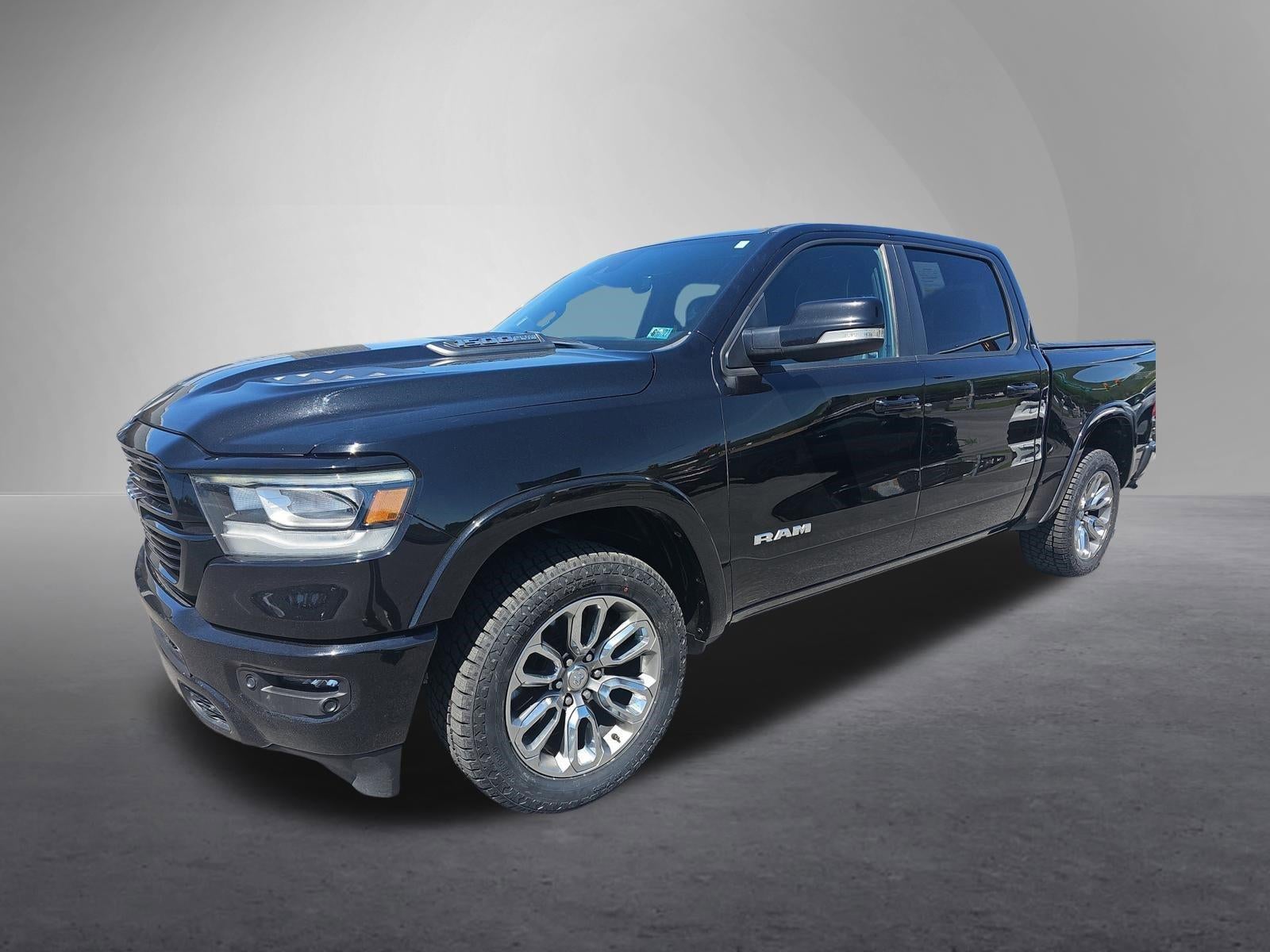 2021 RAM 1500 Laramie 4x4 Crew Cab 5'7" Box