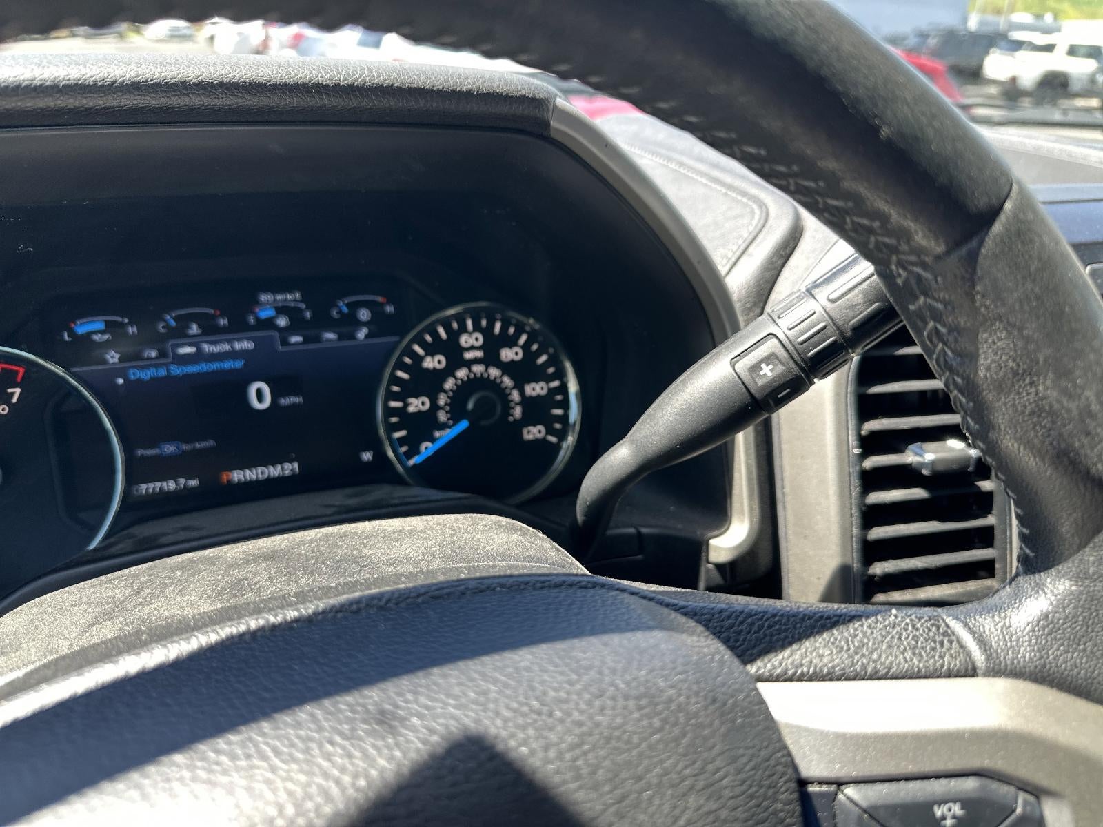 2017 Ford F-150 Lariat 4WD SuperCrew 5.5' Box