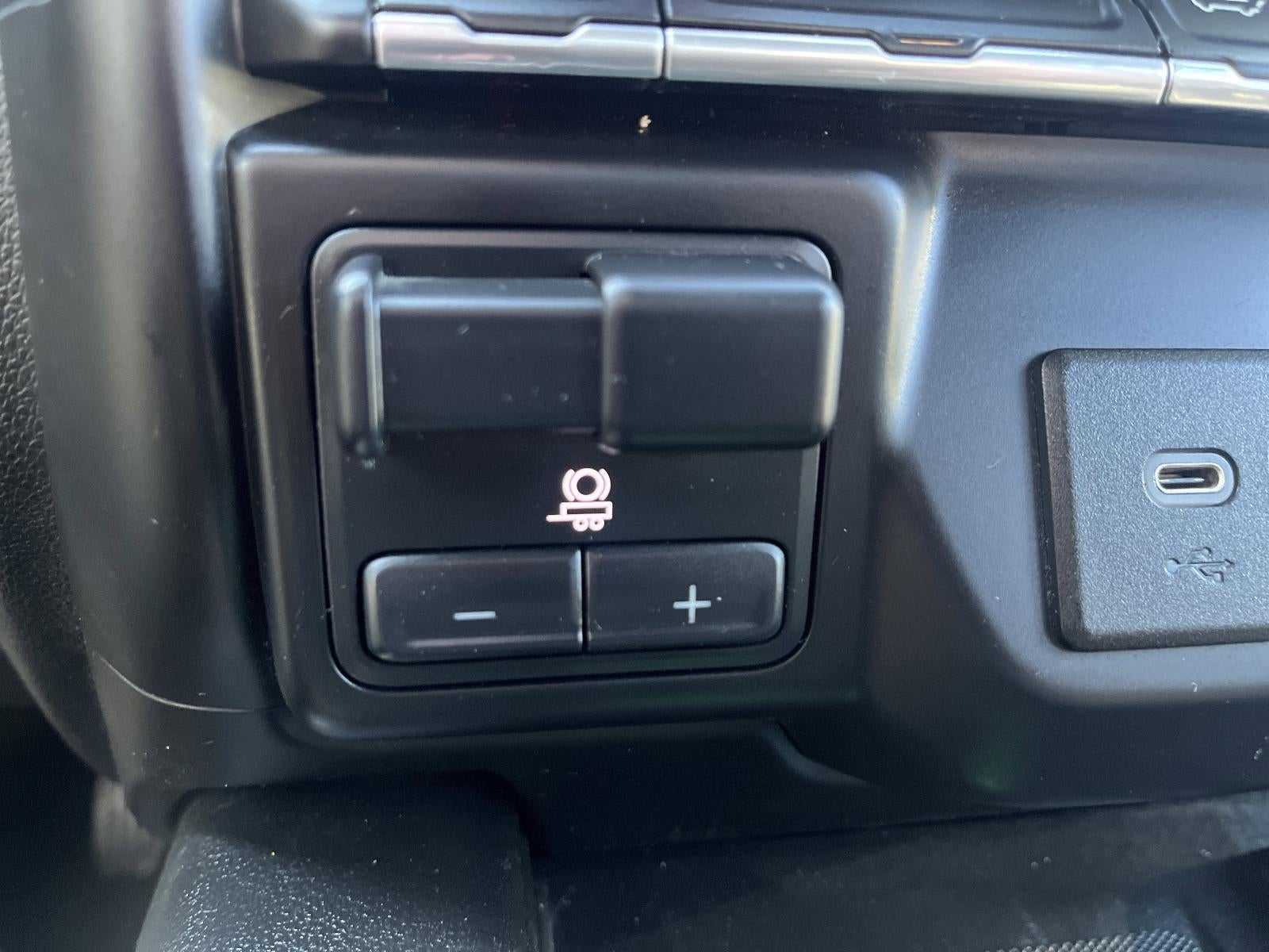 2020 GMC Sierra 2500 HD Crew Cab Standard Box 4-Wheel Drive AT4