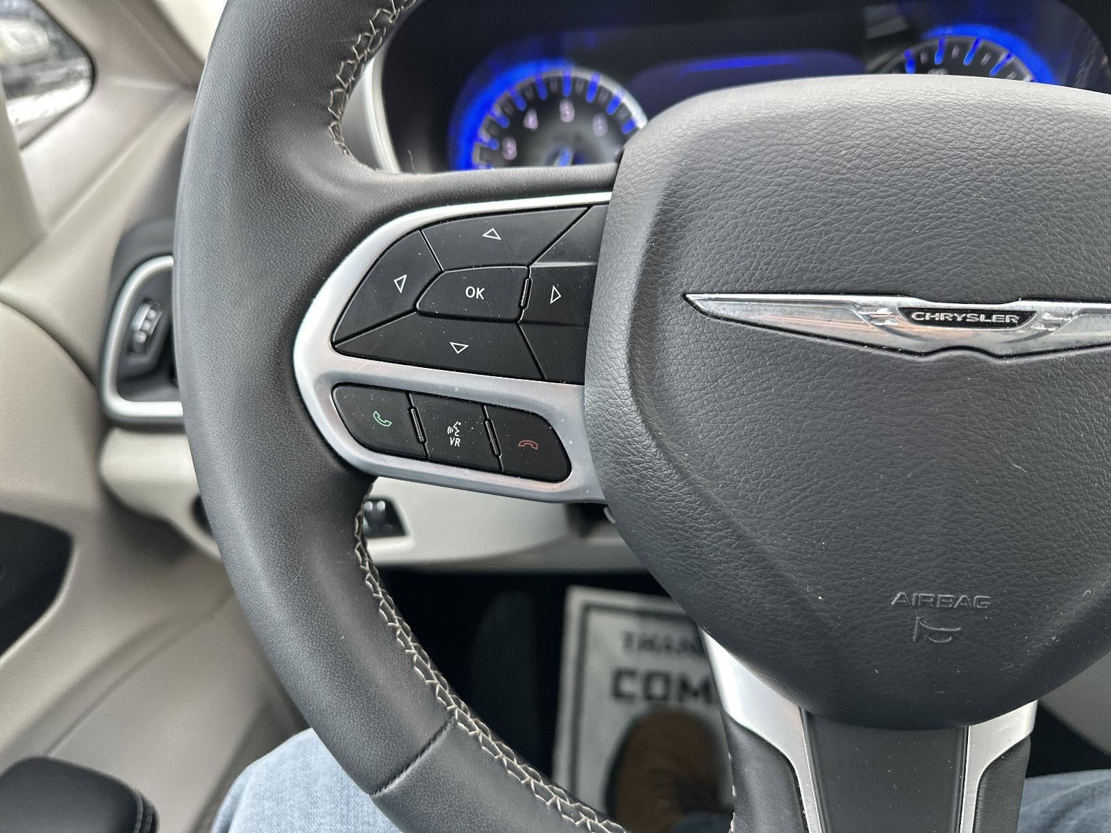 2024 Chrysler Pacifica Touring L FWD