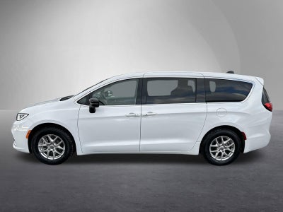 2024 Chrysler Pacifica Touring L FWD