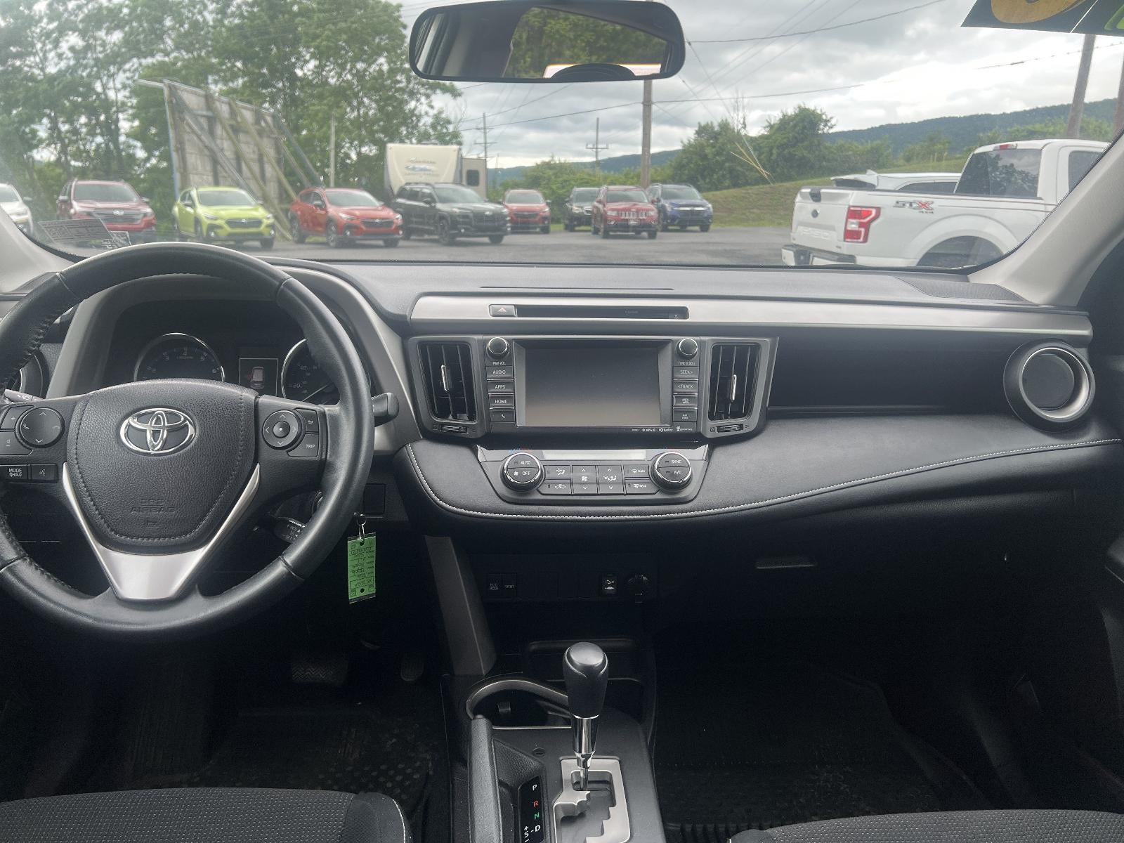 2016 Toyota RAV4 AWD 4dr XLE (Natl)