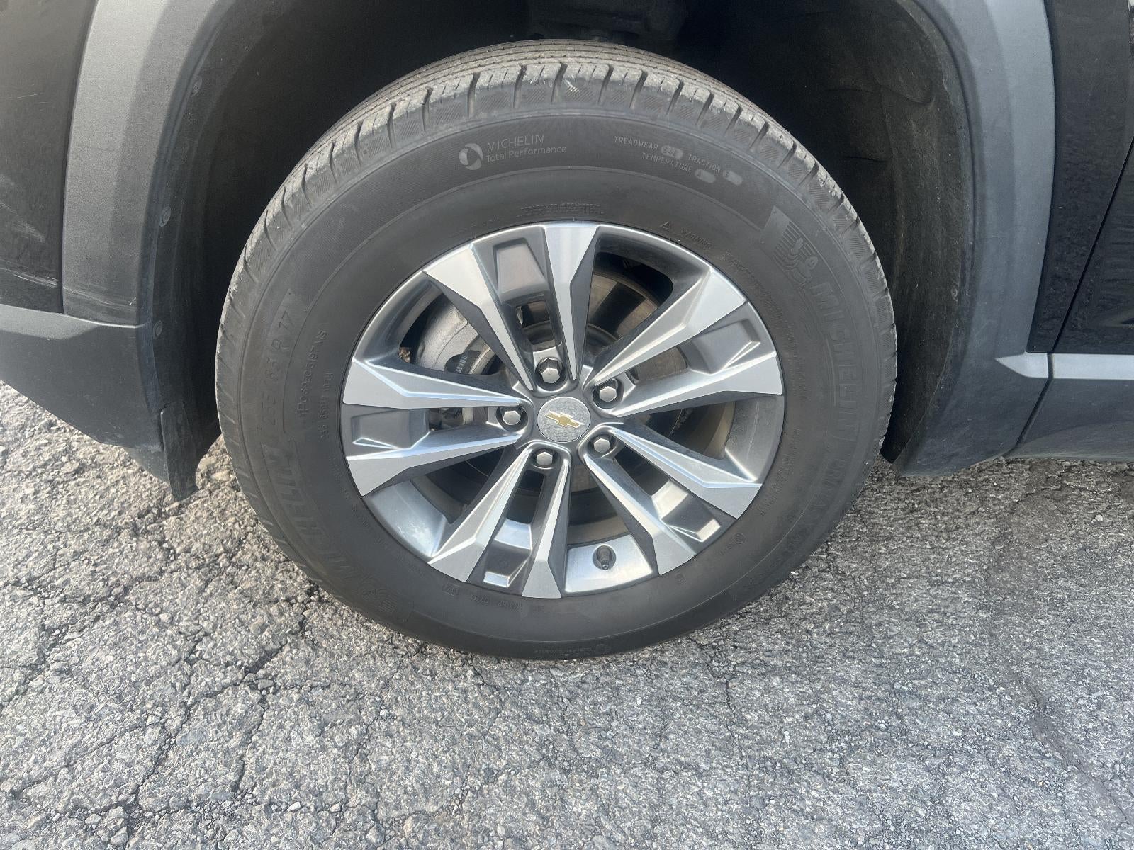 2025 Chevrolet Equinox AWD LT