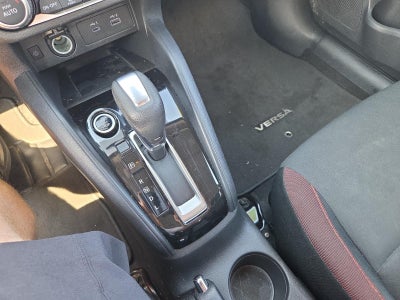 2024 Nissan Versa SR CVT