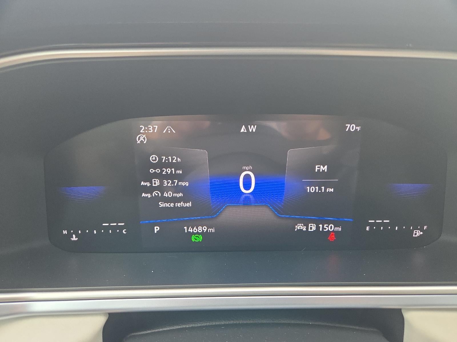 2025 Volkswagen Taos SE 4MOTION